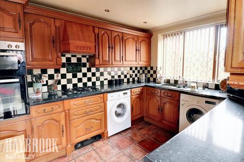 3 bedroom detached bungalow for sale, Honeywell Lane, Barnsley