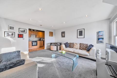 Bromley Road, Catford, London, SE6