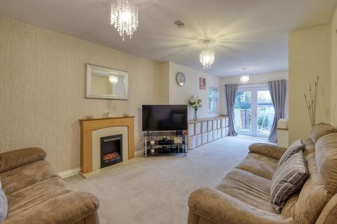 3 bedroom semi-detached house for sale, Alvechurch Road, West Heath, Birmingham, B31 3PW