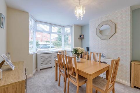 3 bedroom semi-detached house for sale, Alvechurch Road, West Heath, Birmingham, B31 3PW