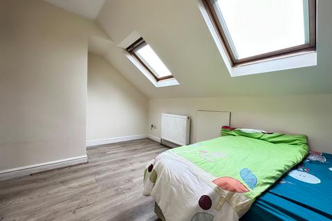 1 bedroom flat to rent, Alexandra Road, Hounslow TW3