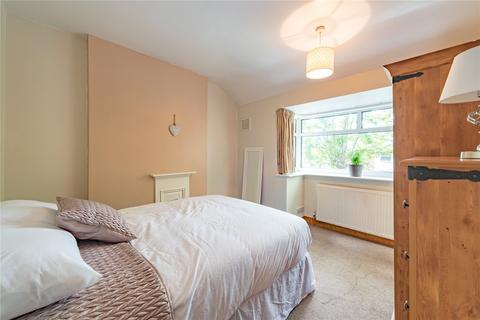 23 Springbank Crescent, Headingley, Leeds, LS6 1AB
