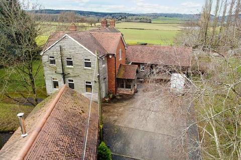 4 bedroom detached house for sale, Lea,  nr Ross-On-Wye,  Herefordshire,  HR9