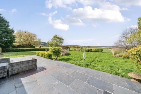 4 bedroom detached house for sale, Lea,  nr Ross-On-Wye,  Herefordshire,  HR9