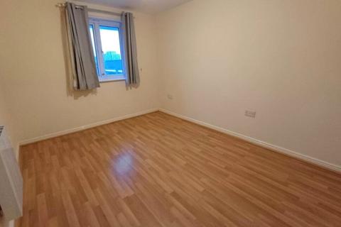 2 bedroom apartment to rent, Renters Avenue, London, NW4