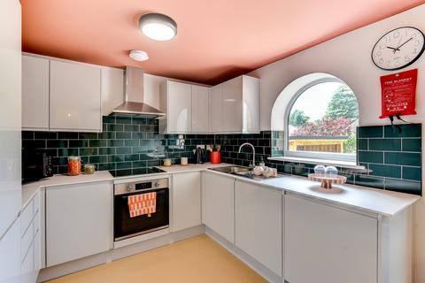undefined, Bodiam Avenue, Brighton BN2