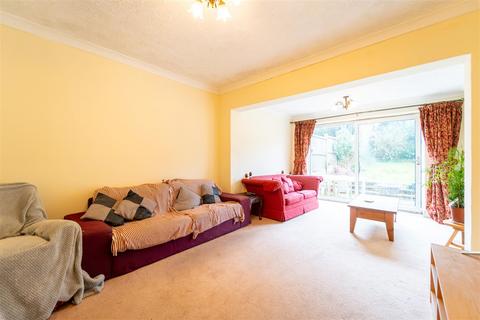 3 bedroom semi-detached house for sale, Chestnut Road, Oldbury