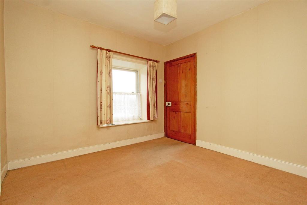 Bedroom 2.jpg