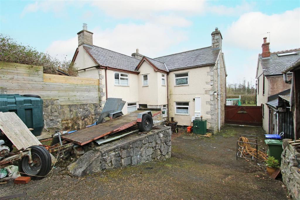 Rear Garden....jpg