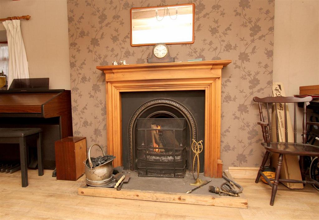 Fireplace.jpg