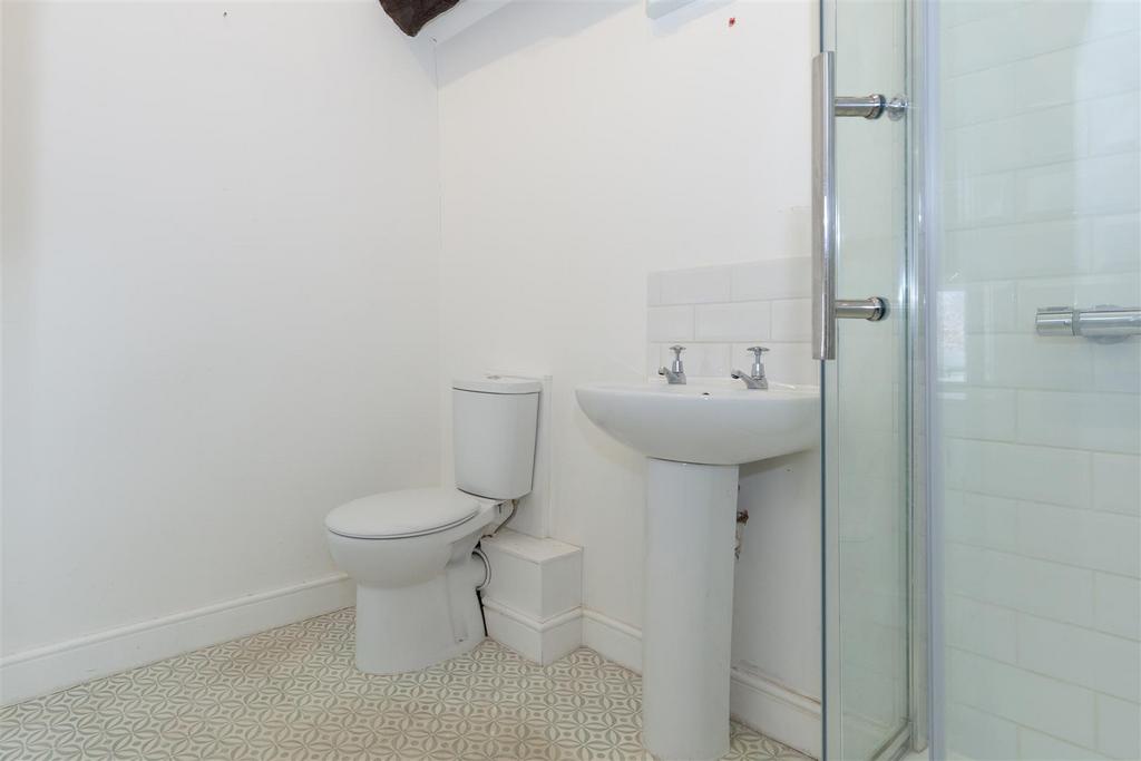 En Suite Shower Room