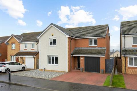 4 bedroom detached house for sale, 45 McGarvie Drive, FK2 9FR