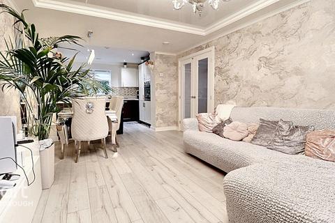 undefined, Hawksbill Way, Peterborough