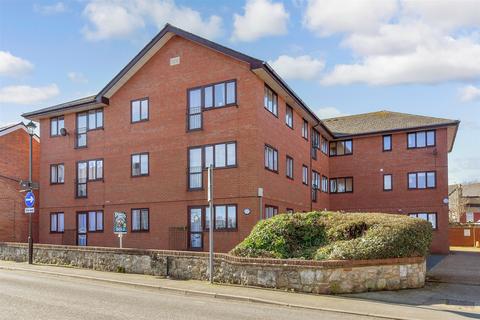 1 bedroom ground floor flat for sale, New Street, Newport, Isle of Wight