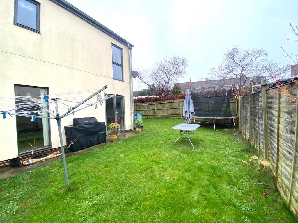 Rear Garden.png