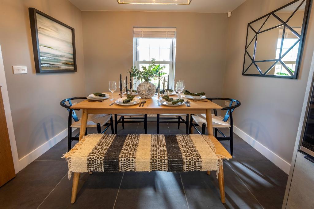Example Dining