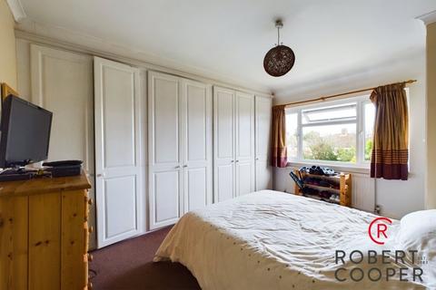 3 bedroom semi-detached house for sale, Windermere Avenue, Eastcote, HA4