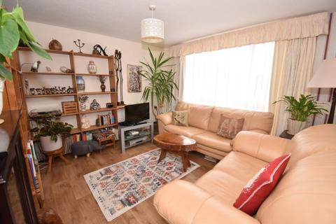 13 Bridespring Walk, Exeter, EX4 7EX