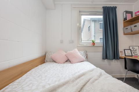 1 bedroom in a flat share to rent, St Peter Street, Aberdeen, AB24