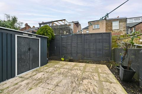 7 bedroom terraced house for sale, Whymark Avenue, Hornsey, London, N22