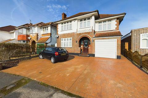 4 bedroom detached house for sale, Westholme Gardens, Ruislip HA4