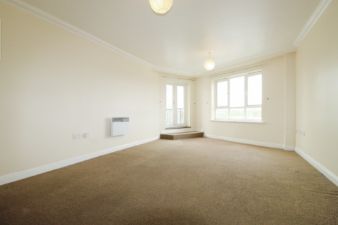 2 bedroom flat to rent, Printers Avenue, Watford WD18