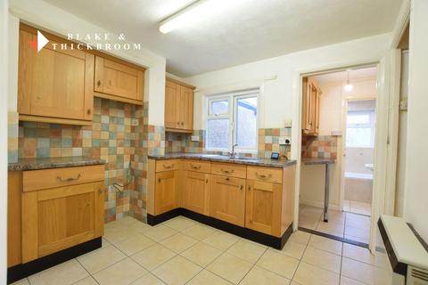 2 bedroom cottage for sale, Clacton Road, St Osyth