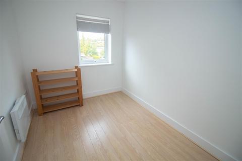 2 bedroom flat for sale, October Courtyard, Fall Pass, Gateshead