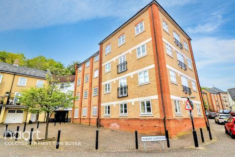 2 bedroom apartment for sale, Albany Gardens, Colchester