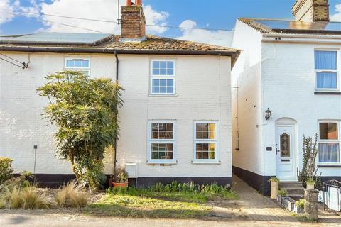 3 bedroom semi-detached house for sale, Horselees Road, Faversham ME13