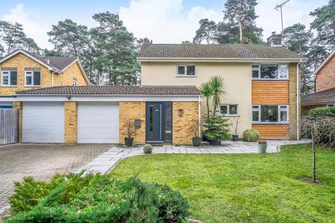 3 bedroom link detached house for sale, Camberley,  Berkshire,  GU15