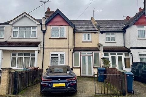 3 bedroom terraced house to rent, Eastcote Road, Harrow HA2