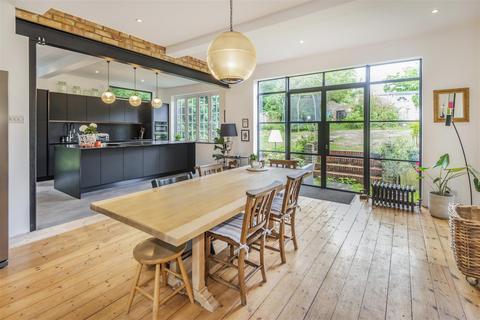 5 bedroom detached house for sale, Cedars Avenue, Rickmansworth WD3