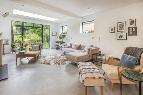 5 bedroom detached house for sale, Cedars Avenue, Rickmansworth WD3