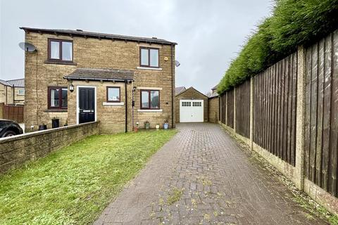 3 bedroom semi-detached house for sale, Tree Top View, Queensbury BD13