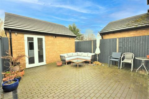 2 bedroom semi-detached house for sale, Frank Lunnon Close, Bourne End, Buckinghamshire, SL8