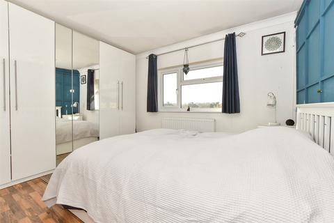 52 Breadlands Road, Willesborough, Ashford, TN24 0EP