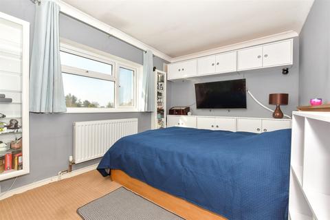 52 Breadlands Road, Willesborough, Ashford, TN24 0EP