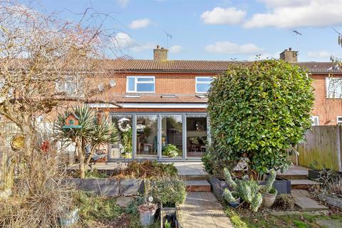 52 Breadlands Road, Willesborough, Ashford, TN24 0EP
