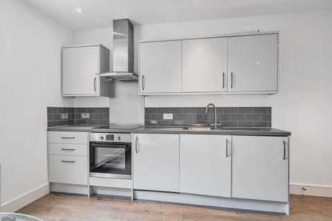 1 bedroom apartment to rent, Dartmouth Road London NW2