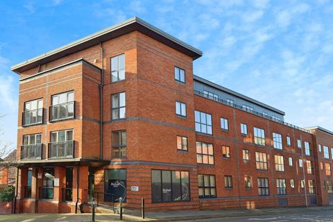 2 bedroom flat for sale, Newport Street, Worcester WR1