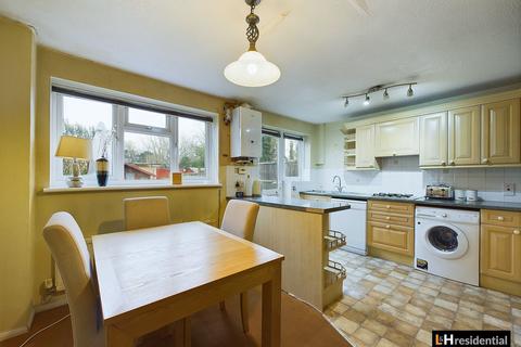 3 bedroom semi-detached house for sale, Danziger Way, Borehamwood WD6