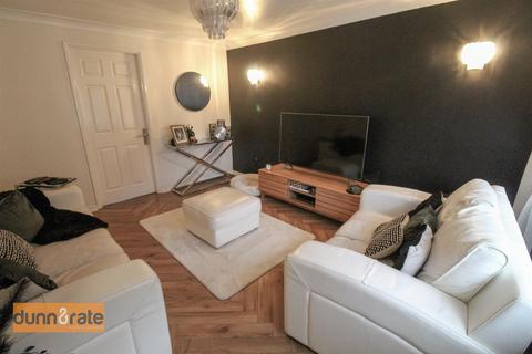 3 bedroom detached house for sale, Smallwood Grove, Stoke-On-Trent ST1