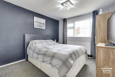 28 Leomansley Close, Lichfield, WS13 8AX