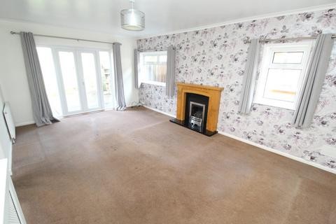 2 bedroom detached bungalow for sale, West Street, Leicester LE8