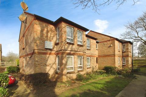 Station Road, Burnham