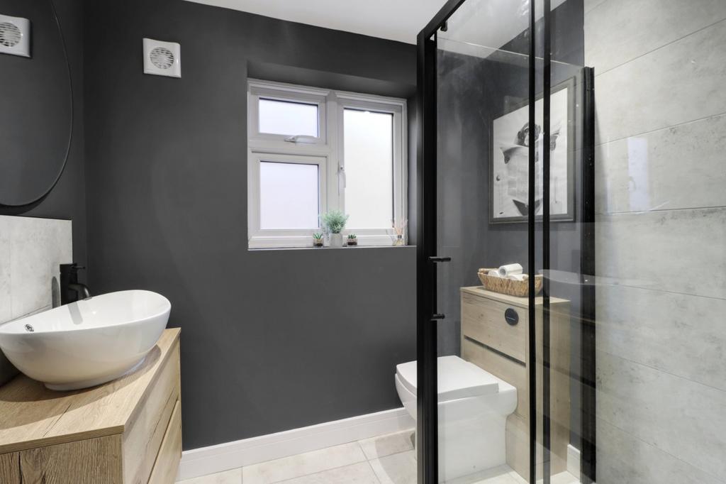Downstairs Shower Rm