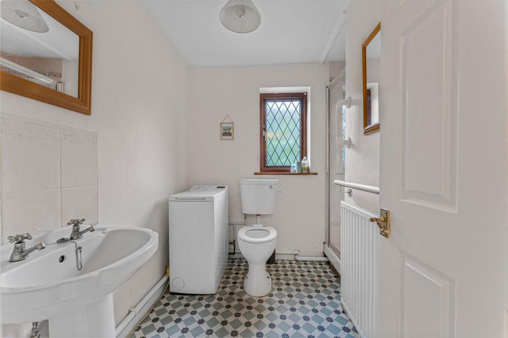 Ground Floor Shower Room.jpg