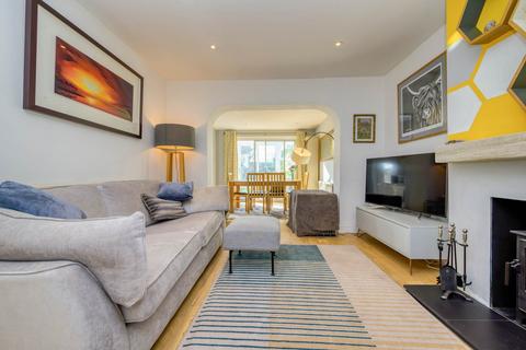 197 Peppard Road, Emmer Green, Reading, RG4 8TS