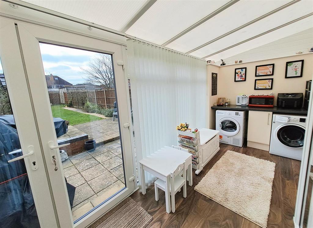Conservatory/Utility